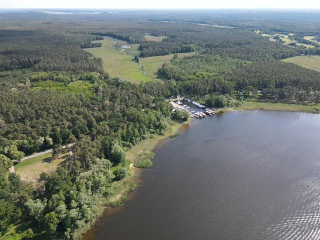 Haus Auf Dem See Elise, Matheo, Mads, Und Jarle Ferchesar Ngoại thất bức ảnh